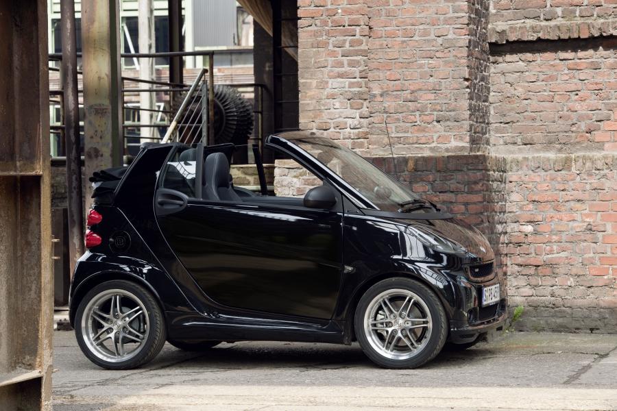  Smart ForTwo Cabrio by Brabus 2010 года  (фото 6 из 20)